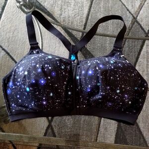 Victoria Sport Bra 38D.  Immaculate condition.